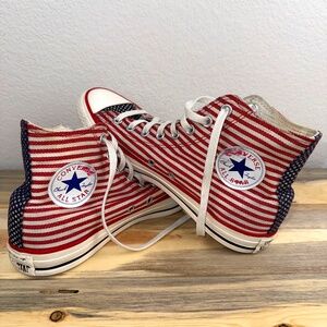 Converse High Top Chuck Taylor All American Stars and Stripes Men's 8 Women's 10